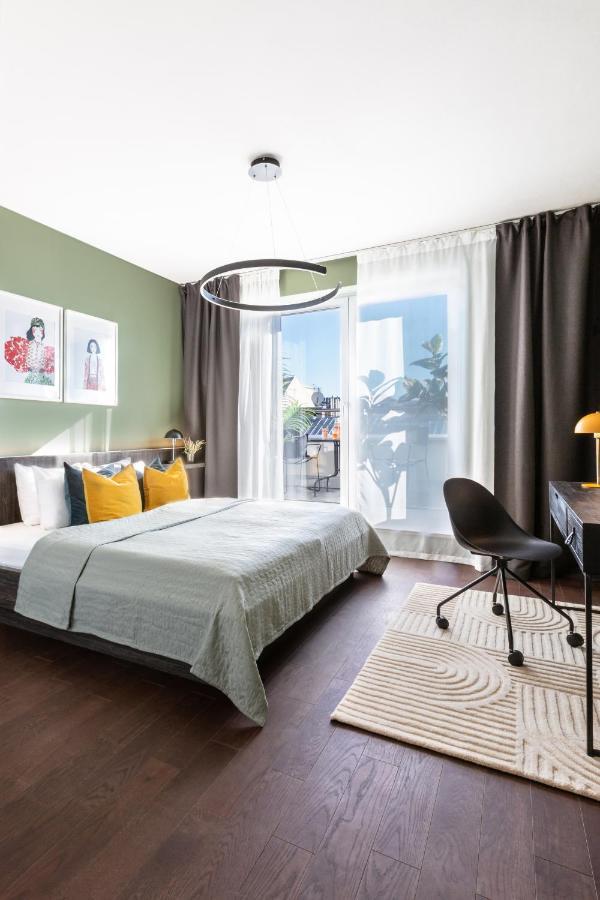 Turnkey I Central Apartment With Terrace Prague Exterior photo